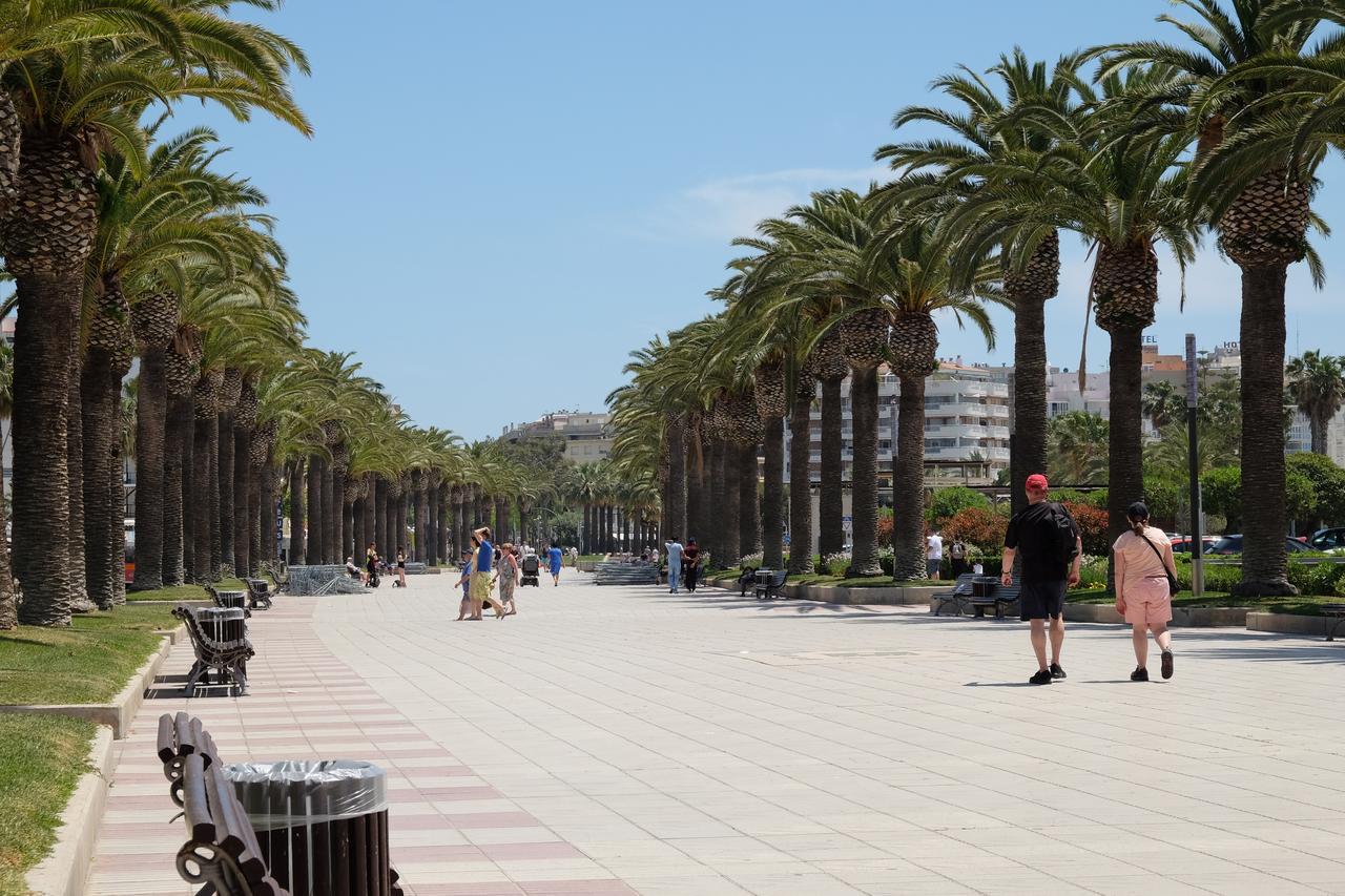 Alexis II Premium Arysal Lägenhet Salou Exteriör bild